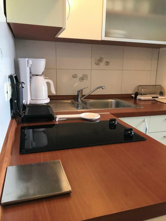 Studio Apartman Lorenzo Umag Bagian luar foto